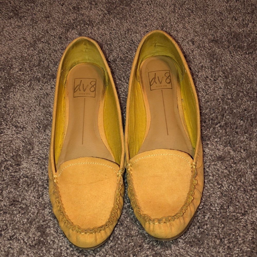 Dolce Vita Suede Mustard Loafers sz 8.5